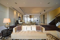<b>床垫老睡一面庞易招致弹簧变形、床垫</b>